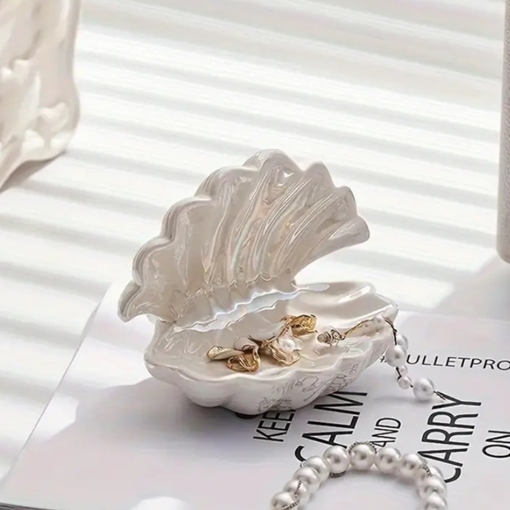 Ceramic Shell Jewelry Display